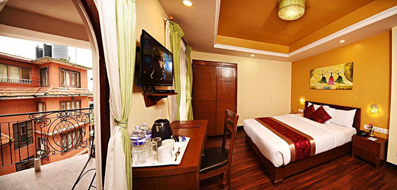 DOM Himalaya Hotel Kathmandu Bagian luar foto