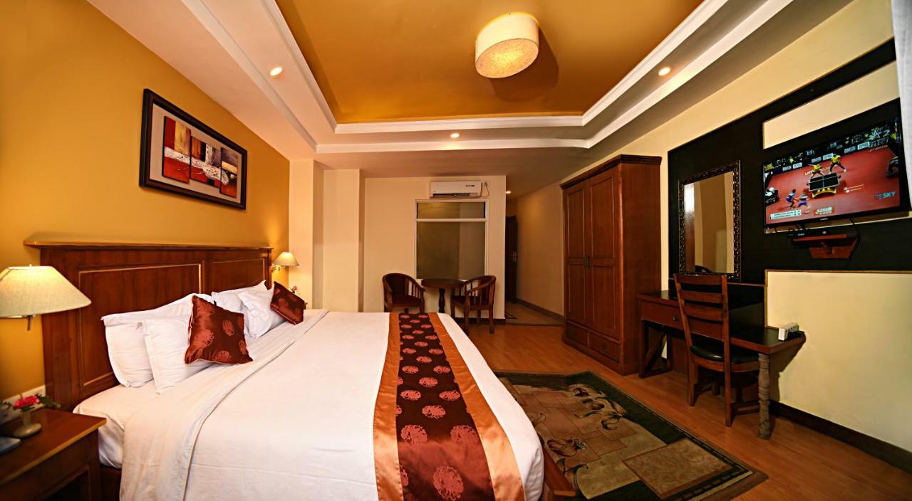 DOM Himalaya Hotel Kathmandu Bagian luar foto