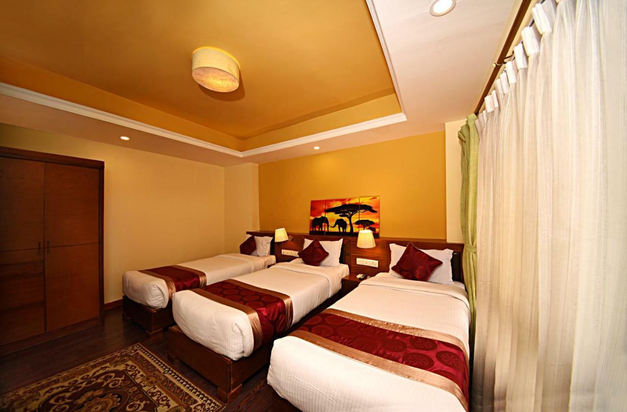 DOM Himalaya Hotel Kathmandu Bagian luar foto