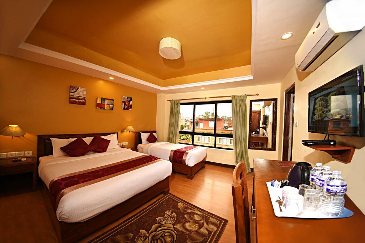 DOM Himalaya Hotel Kathmandu Bagian luar foto