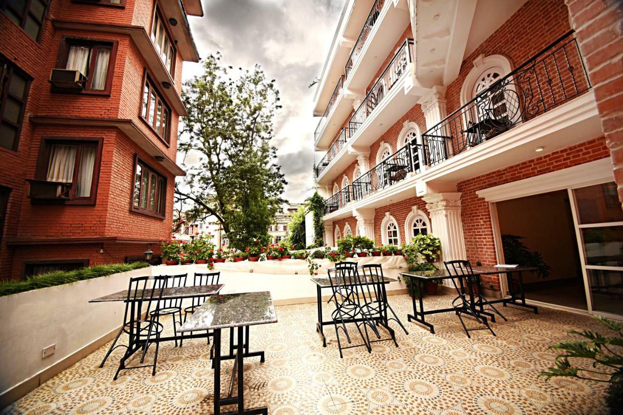 DOM Himalaya Hotel Kathmandu Bagian luar foto