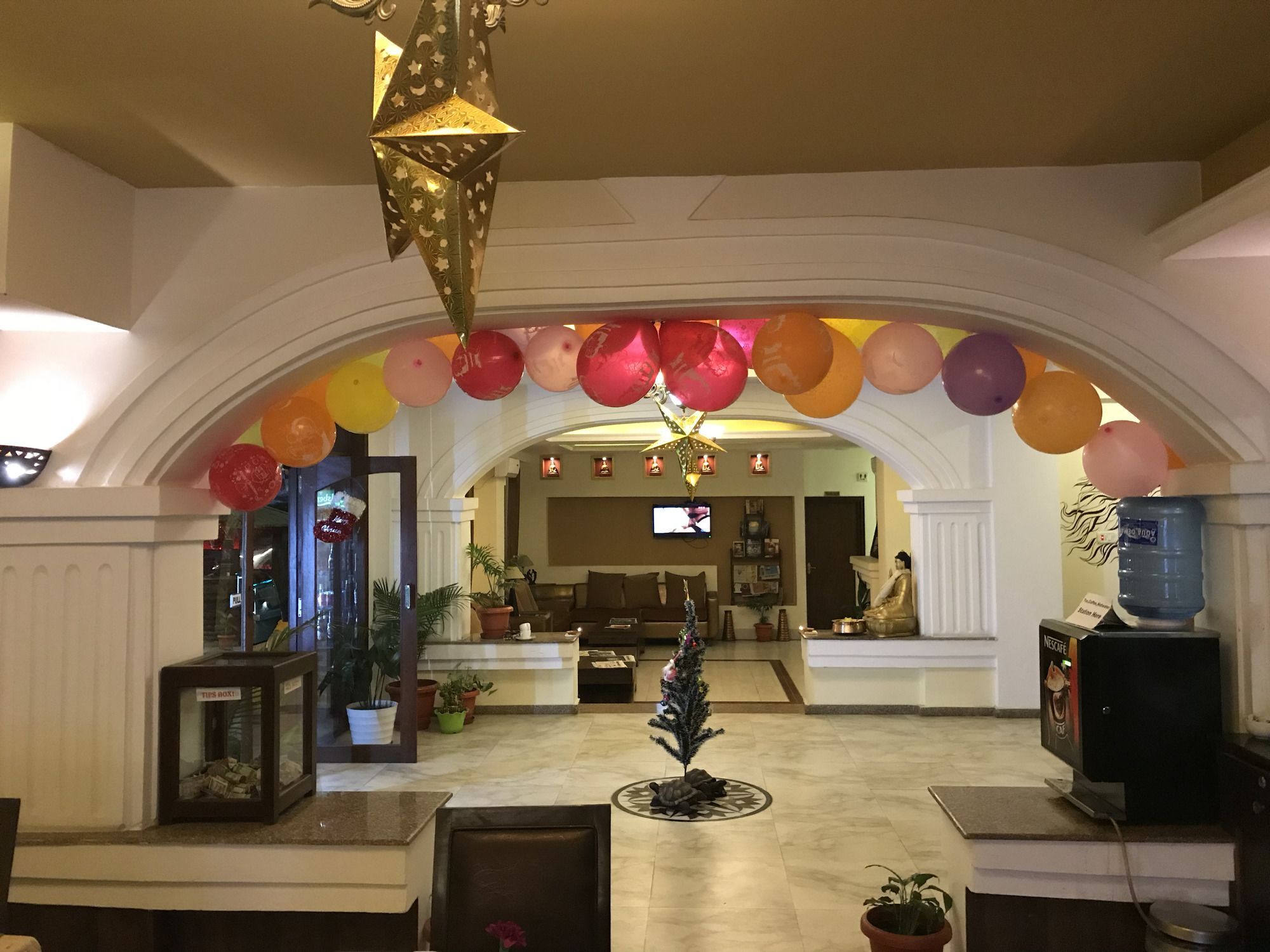 DOM Himalaya Hotel Kathmandu Bagian luar foto